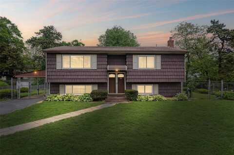 75 S 32nd Street, Wyandanch, NY 11798
