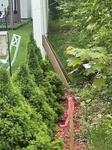 13 Overlook Ave, Webster, MA 01570