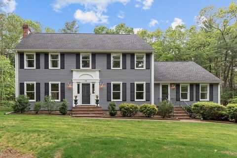 88 Carlton Ln, North Andover, MA 01845
