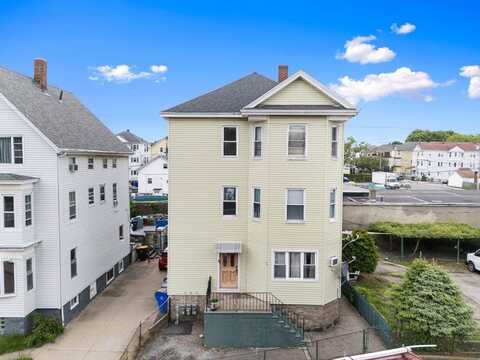 90 Montaup St, Fall River, MA 02724