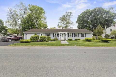 35 Pierce St, Brockton, MA 02302
