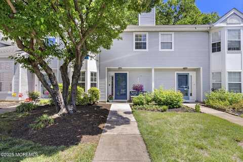 405 Hampton Court, Manalapan, NJ 07726