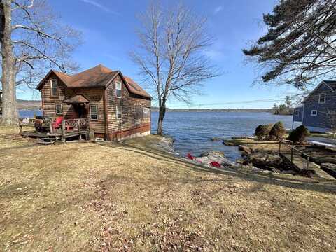 81 Shore Drive, Sabattus, ME 04280