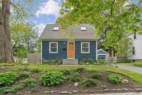 138 Whitney Avenue, Portland, ME 04102