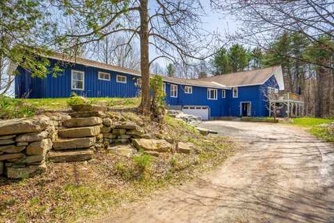 314 Meadow Road, Topsham, ME 04086