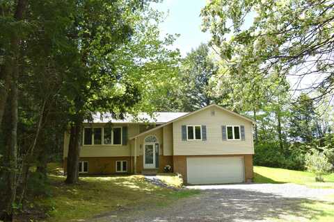 96 Pamela Drive, Winthrop, ME 04364