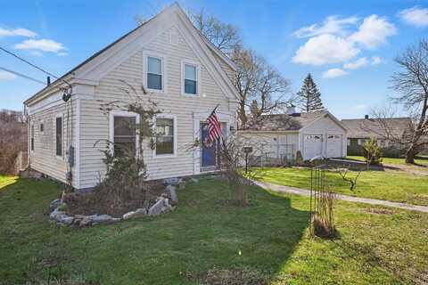 30 Pine Street, Thomaston, ME 04861