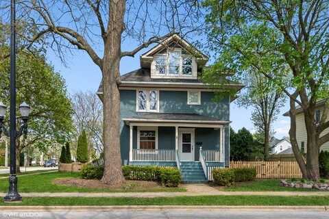 403 S Hough Street, Barrington, IL 60010