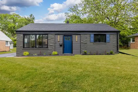 328 Nassau Street, Park Forest, IL 60466