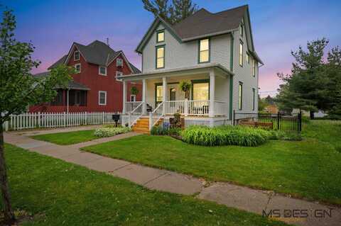 216 S Genoa Street, Genoa, IL 60135