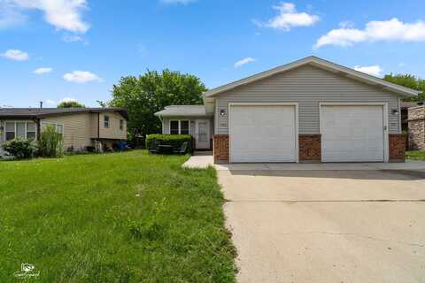 708 Michigan Avenue, South Elgin, IL 60177