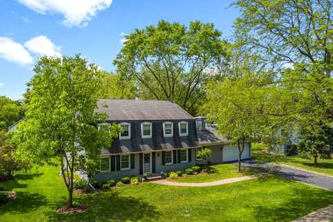25w303 Gunston Avenue, Naperville, IL 60540