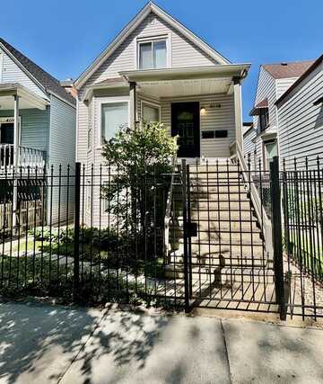 4118 N Kedzie Avenue, Chicago, IL 60618