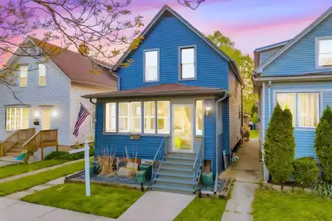 12238 GREENWOOD Avenue, Blue Island, IL 60406