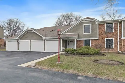218 Deerpath Court, Schaumburg, IL 60193