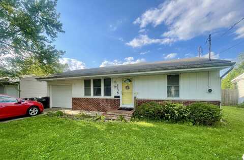 1135 Roselawn Drive, Paxton, IL 60957