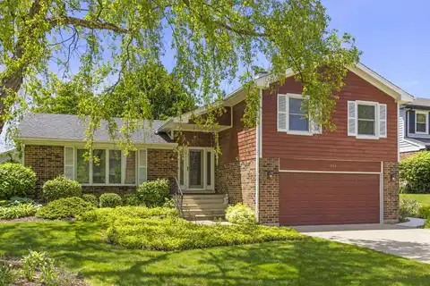 1534 Gainesboro Drive, Wheaton, IL 60189