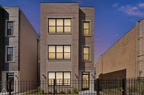 4433 S Prairie Avenue, Chicago, IL 60653