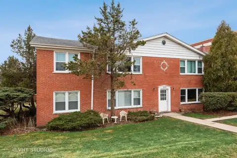 235 W Johnson Street, Palatine, IL 60067