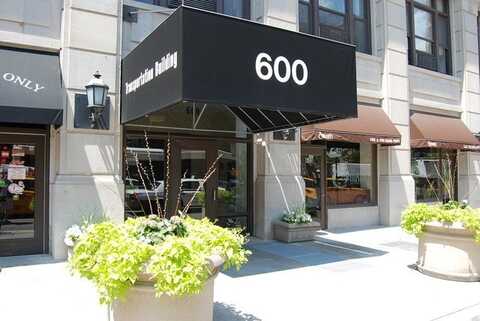 600 S DEARBORN Street, Chicago, IL 60605