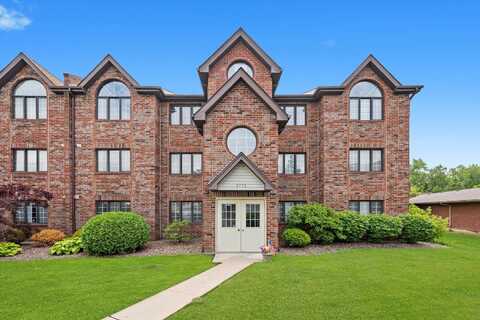 8771 Waterfront Drive, Palos Hills, IL 60465