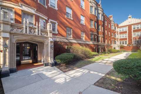 230 N Oak Park Avenue, Oak Park, IL 60302