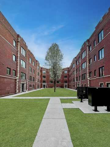1341 W Estes Avenue, Chicago, IL 60626
