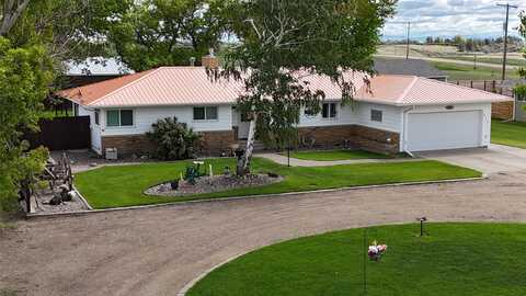 615 6th Avenue E, Gildford, MT 59525