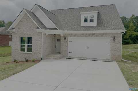 1339 Locust Drive NE, Arab, AL 35016