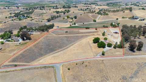 6180 Avenida Trinidad Place, San Miguel, CA 93451