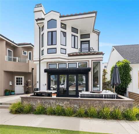 332 L Street, Newport Beach, CA 92661