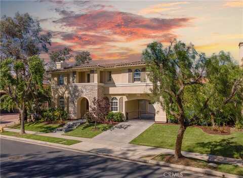 583 Ruth Circle, Corona, CA 92879