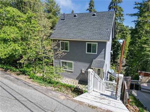 576 Rose Lane, Twin Peaks, CA 92391