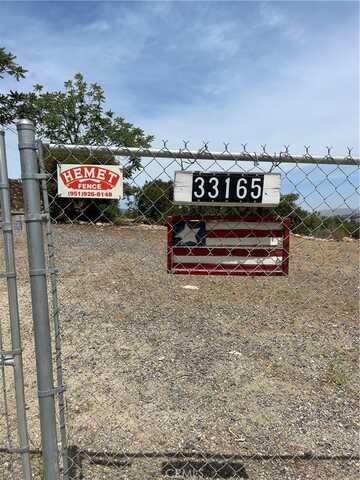 33165 Ginger Lane, Lake Elsinore, CA 92530
