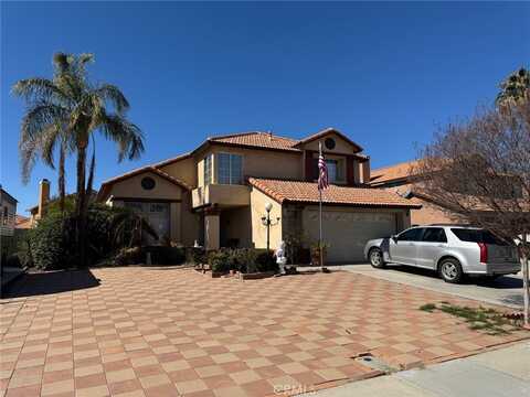 1905 Creekside Drive, Hemet, CA 92545