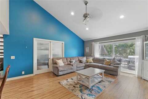 6621 Caro Street, Paramount, CA 90723