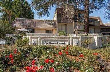 6201 Shoup Avenue, Woodland Hills, CA 91367