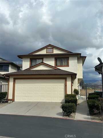 4905 Village Green Way, San Bernardino, CA 92407