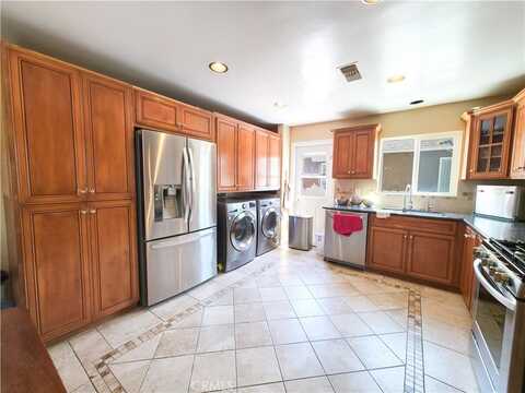 3817 Somerset Drive, Los Angeles, CA 90008