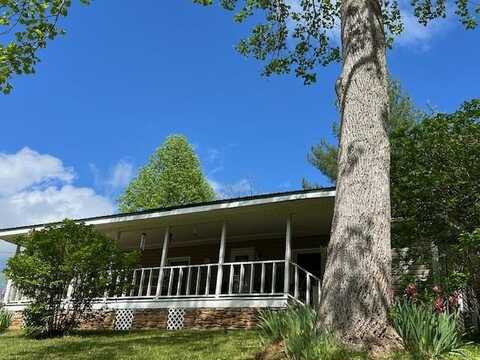 17 Fairview Road, Blairsville, GA 30512