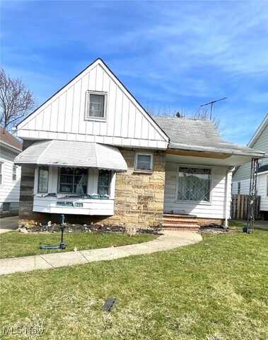4815 E 86th Street, Garfield Heights, OH 44125