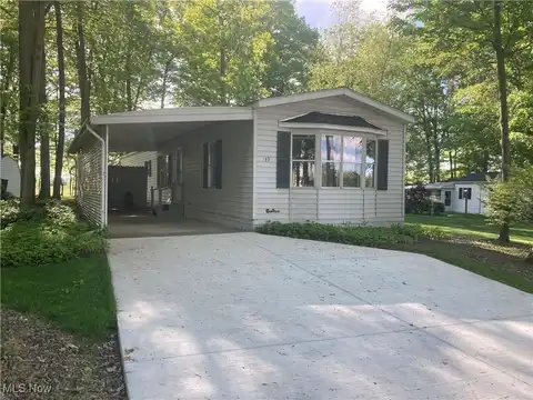 1229 Columbiana Lisbon Road, Columbiana, OH 44408