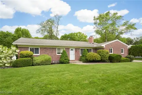 206 Benson Road, Akron, OH 44333