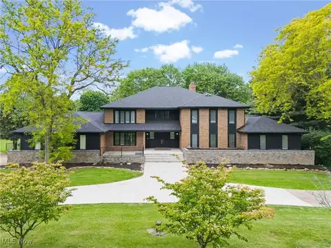 1820 Schneider Street NW, North Canton, OH 44720