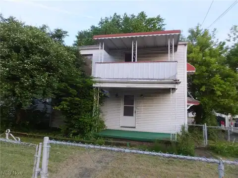 2904 12th Street NW, Canton, OH 44708