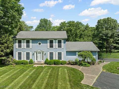 12935 Robinwood Street NE, Alliance, OH 44601