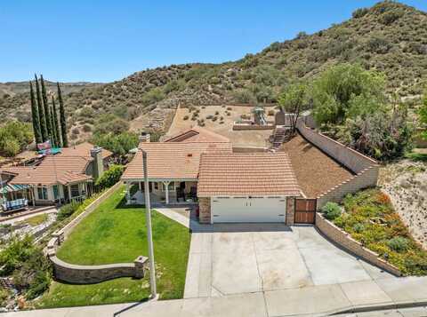 15242 Poppy Meadow St, Canyon Country, CA 91387