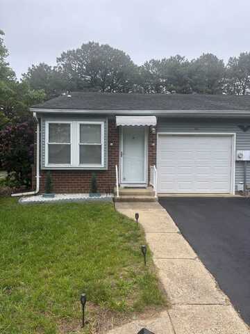 6 Ardmore St A, Whiting, NJ 08759
