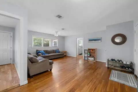 1025 n 32nd Street, Waco, TX 76707