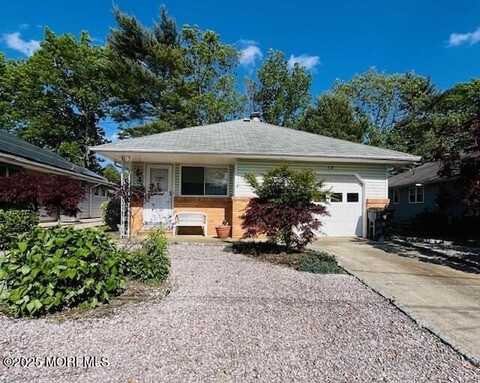 15 Mount Logan Lane, Toms River, NJ 08753